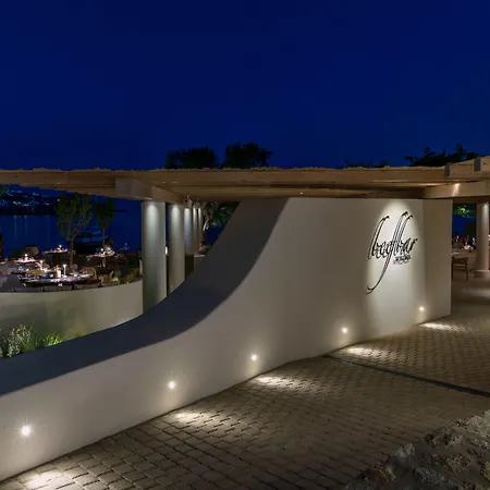 The Coast Bill&coo-the Leading Of The World (adults Only)